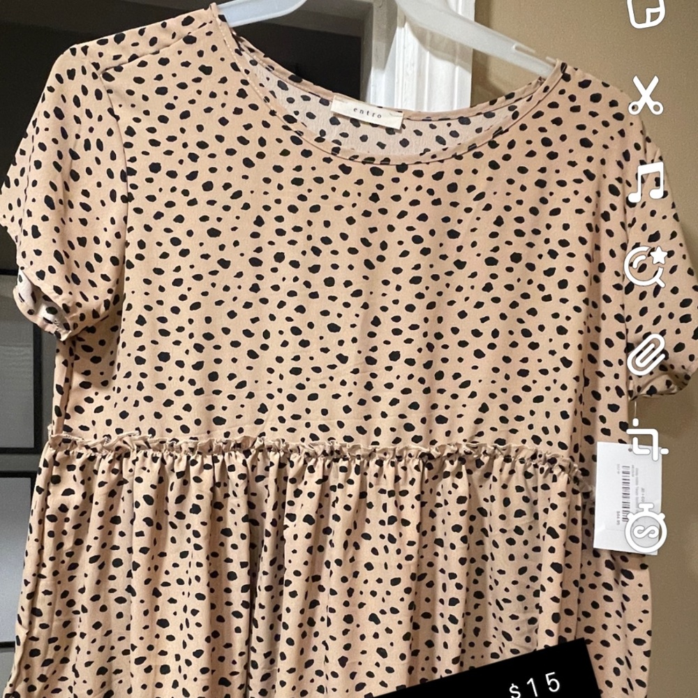 Clothing - Picture 1 of 1